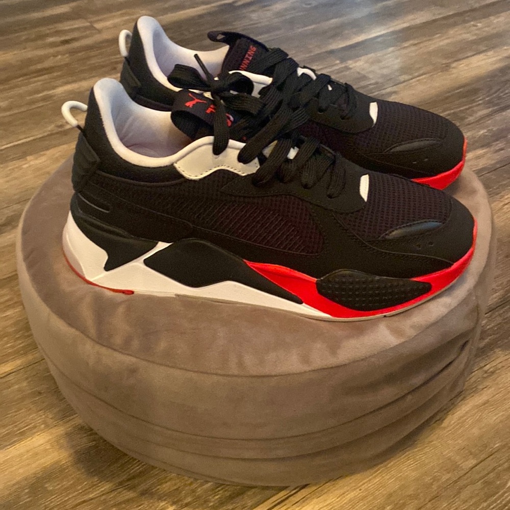 Mens Puma athletic